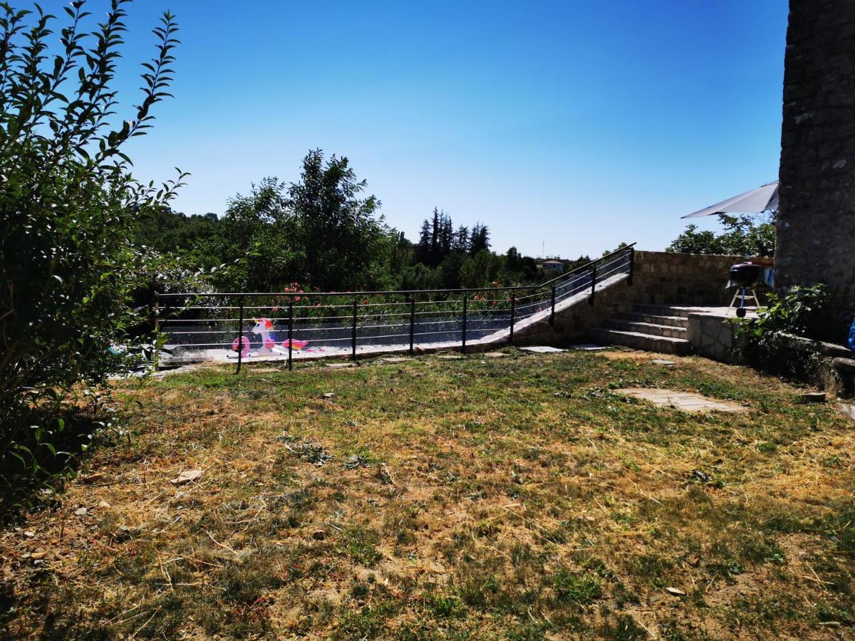 Magnifique gite en pierres 6 personnes avec piscine privee Ardeche plein sud Lablachère Exterior foto